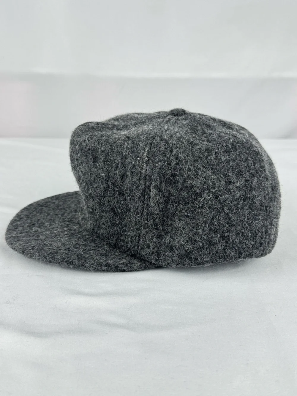 Haband Gray Wool Newsboy Hat with Flat Brim - Non Adjustable - Picture 4 of 8
